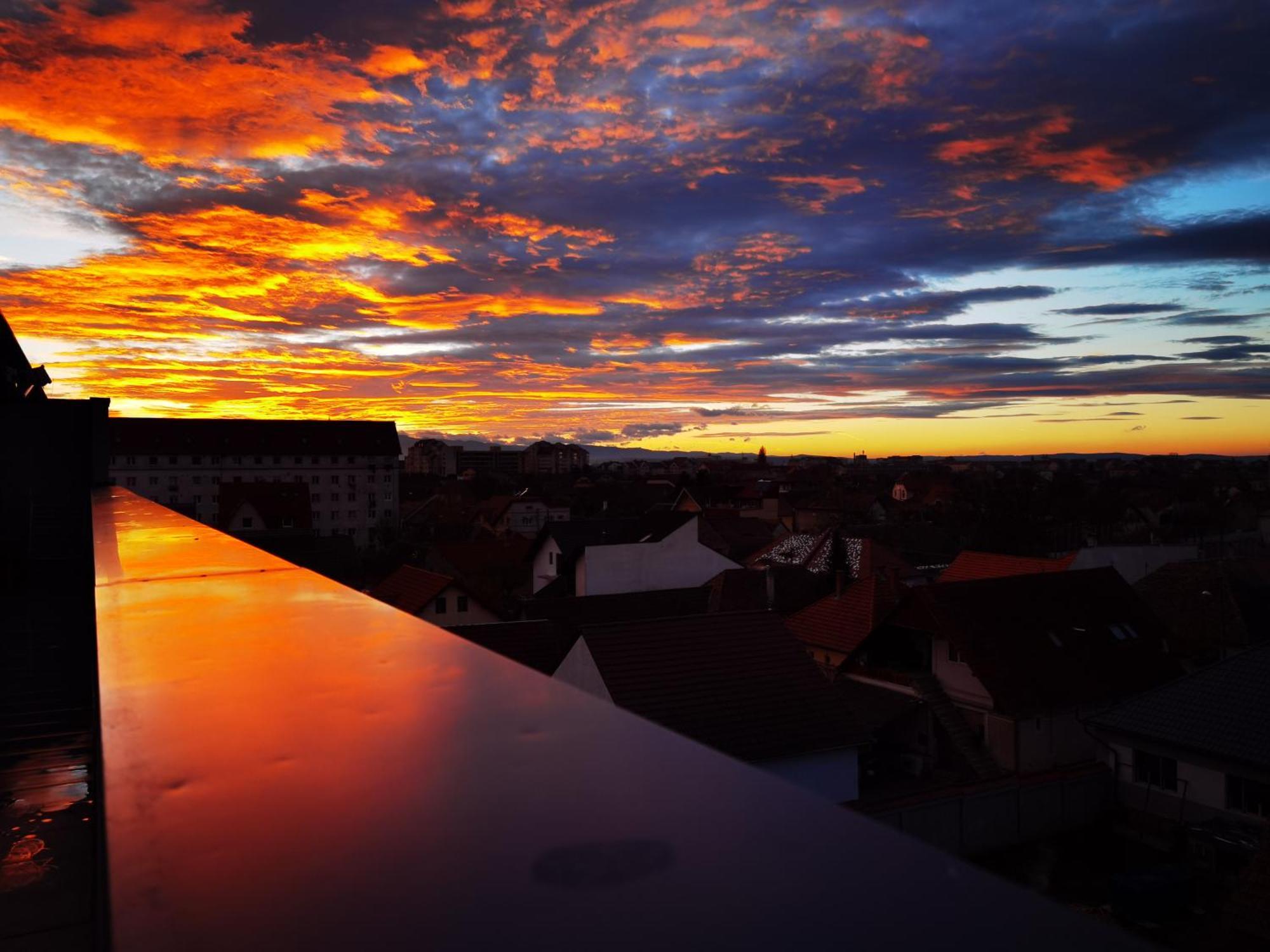 Penthouse City Residence Sibiu Buitenkant foto
