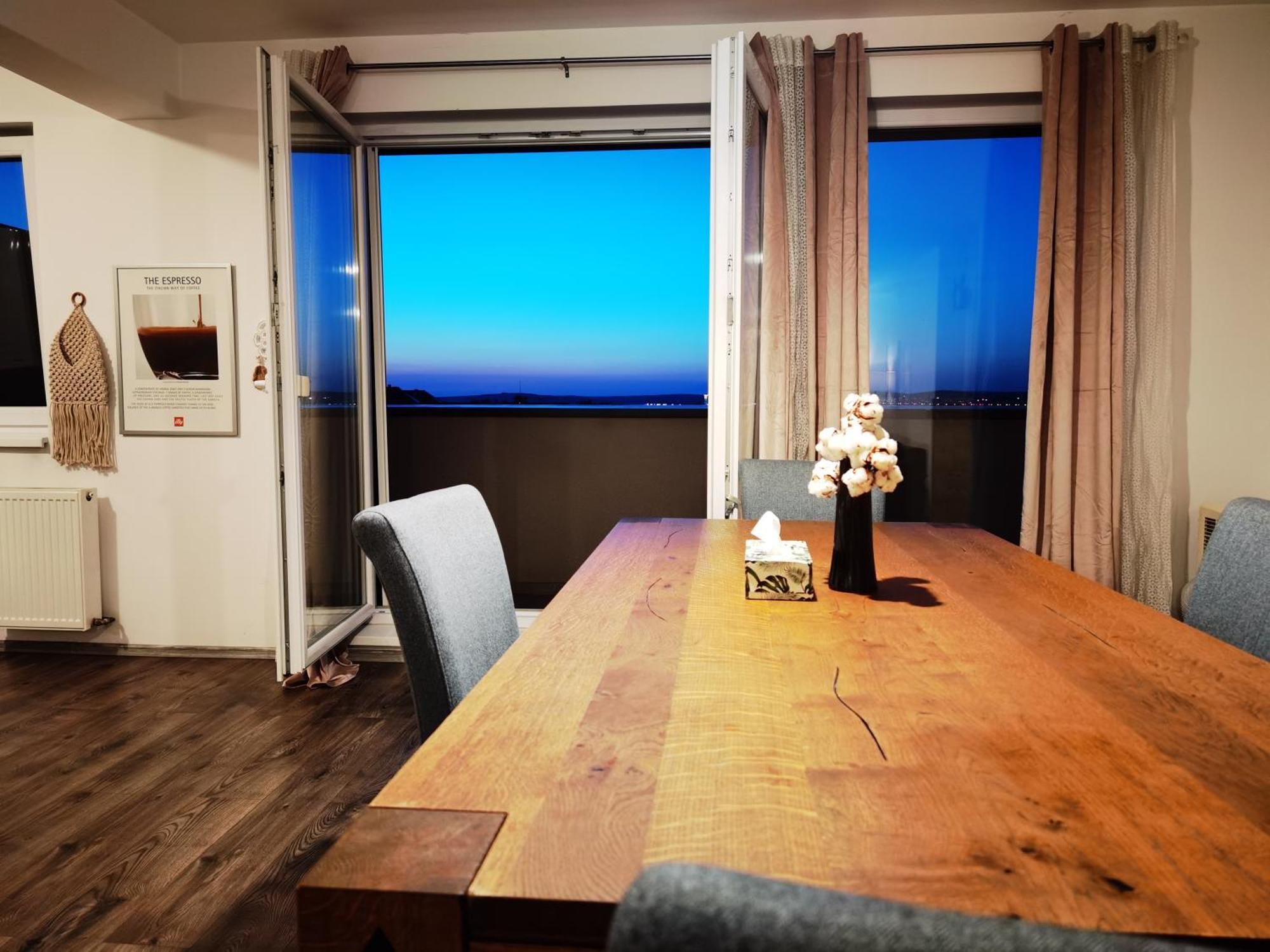 Penthouse City Residence Sibiu Buitenkant foto