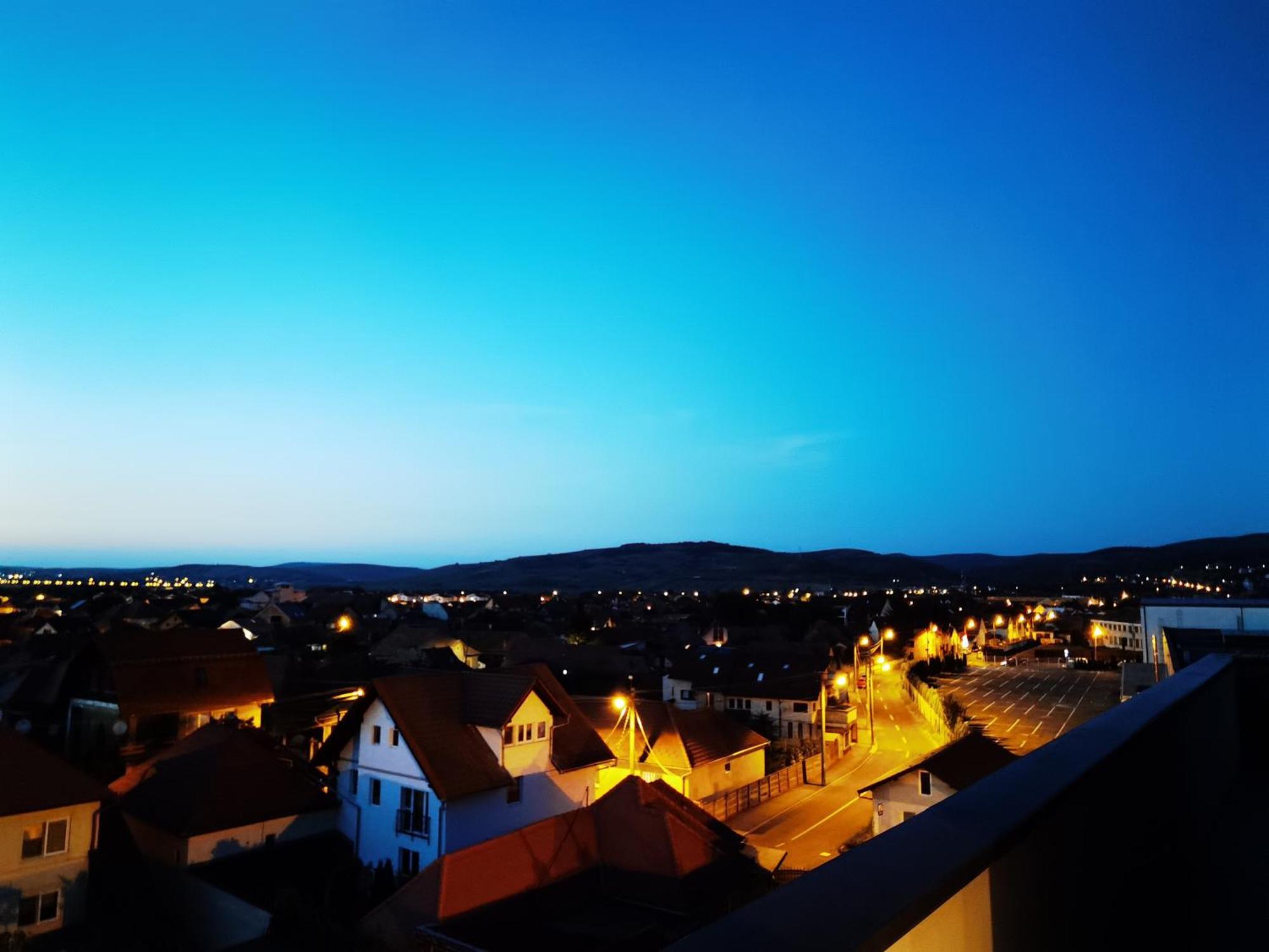 Penthouse City Residence Sibiu Buitenkant foto